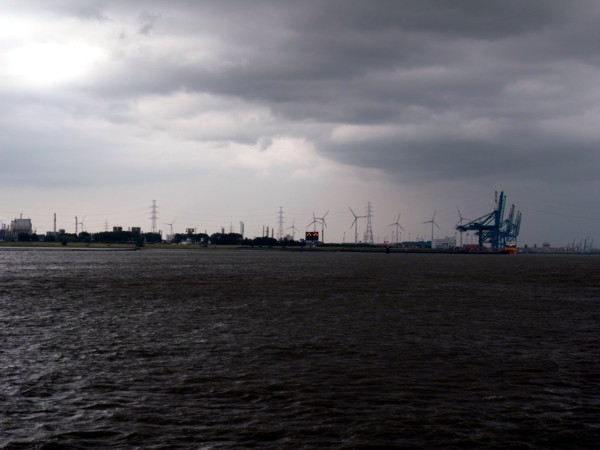 Windmills and cranes in Antwerp