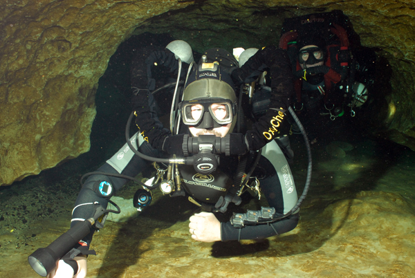 Cave 2 Kick your butt off